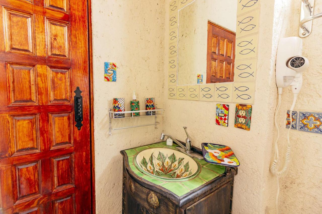 Mex Suites Casa Azul B&B Mexico City Exterior photo